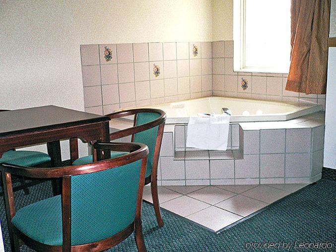 Scottish Inns & Suites - North Hershey Гаррисберг Экстерьер фото