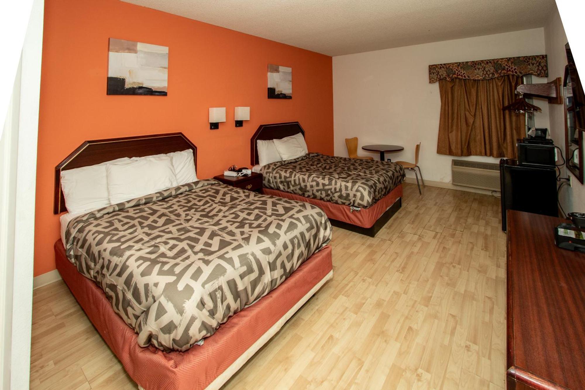 Scottish Inns & Suites - North Hershey Гаррисберг Экстерьер фото
