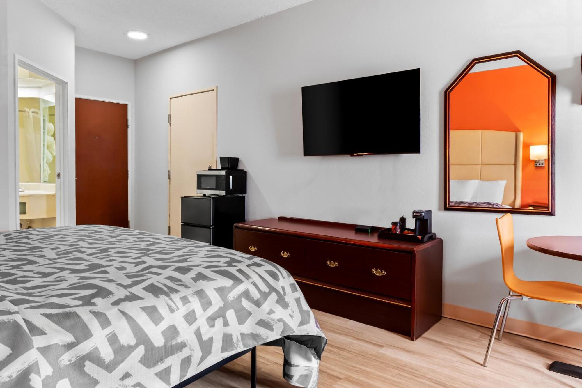Scottish Inns & Suites - North Hershey Гаррисберг Экстерьер фото