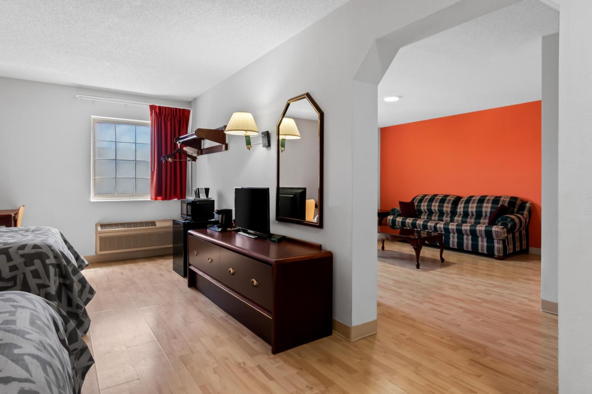 Scottish Inns & Suites - North Hershey Гаррисберг Экстерьер фото