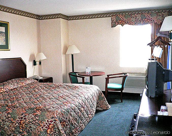 Scottish Inns & Suites - North Hershey Гаррисберг Экстерьер фото